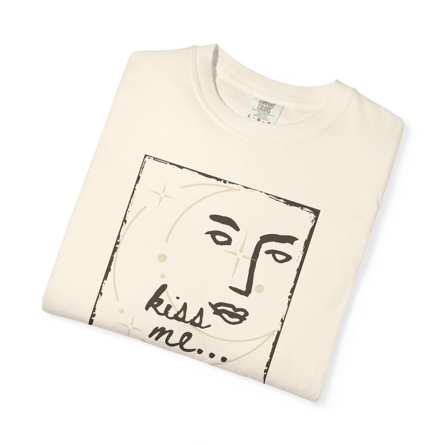 Kiss Me Under the Moon | Tee