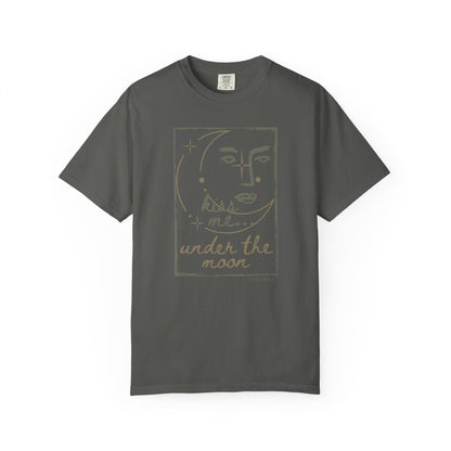 Kiss Me Under the Moon | Tee